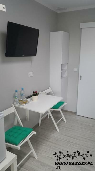 Pod Brzozami - Pokoj 2-Osobowy Z Udogodnieniami Dla Niepelnosprawnych Hotel Ustronie Morskie Exterior photo